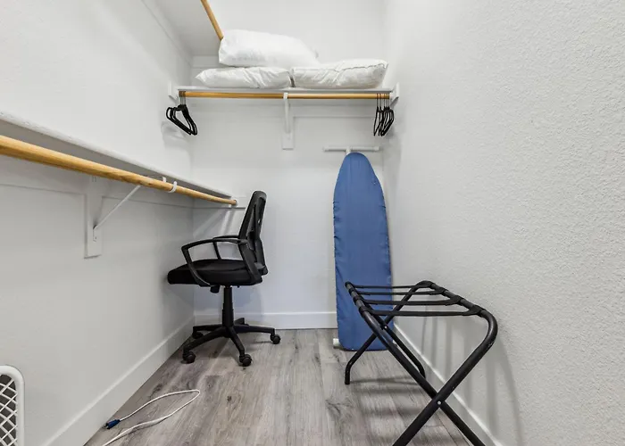 Apartment Cozysuites By The Stadium With Pool 22 Glendale