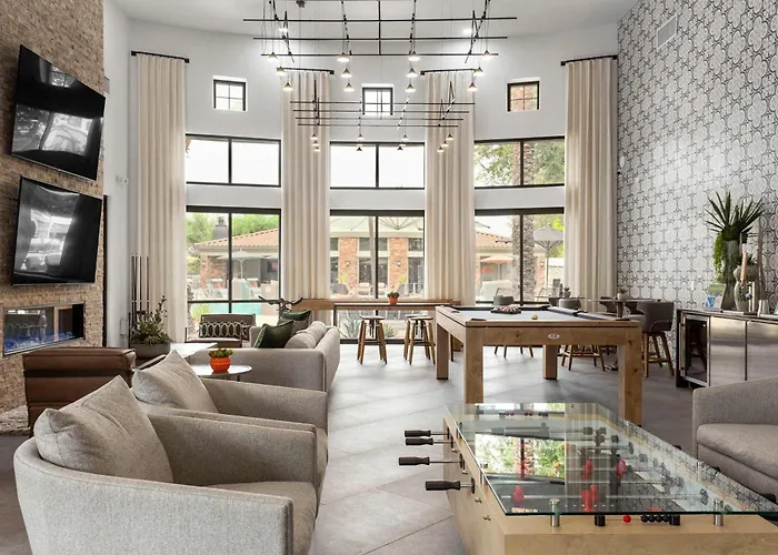 Apartment Cozysuites By The Stadium With Pool 22 Glendale